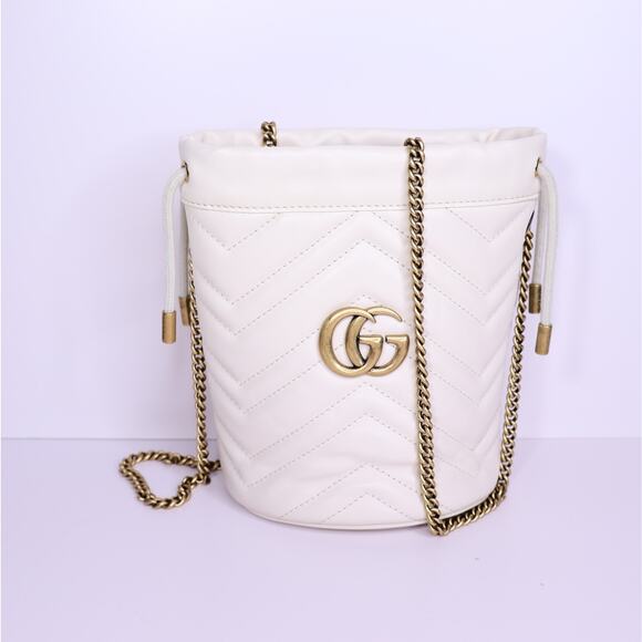 GUCCI Marmont Matelassé Leather Mini Bucket Bag Off White Quilted Crossbody